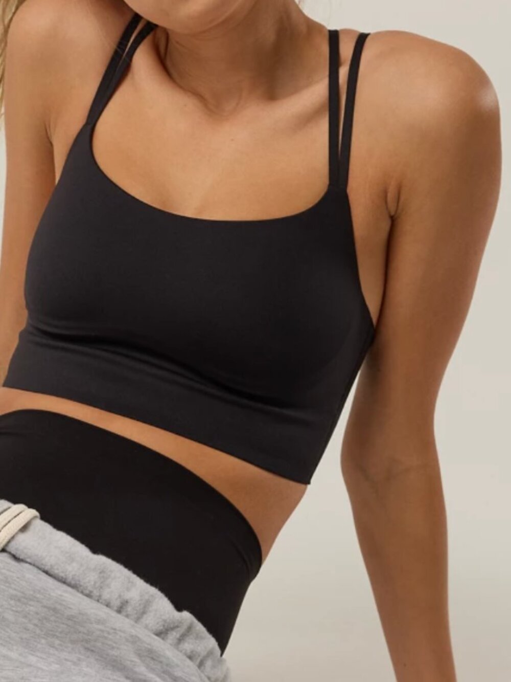 AERIE Real Me Xtra Hold Up! Strappy Sports Bra Black Size Small